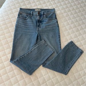 Madewell Straight Leg Jeans in Medium Blue Wash